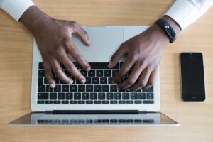 11 Simple Ways to Measure the Results of Your PR Efforts in 2025